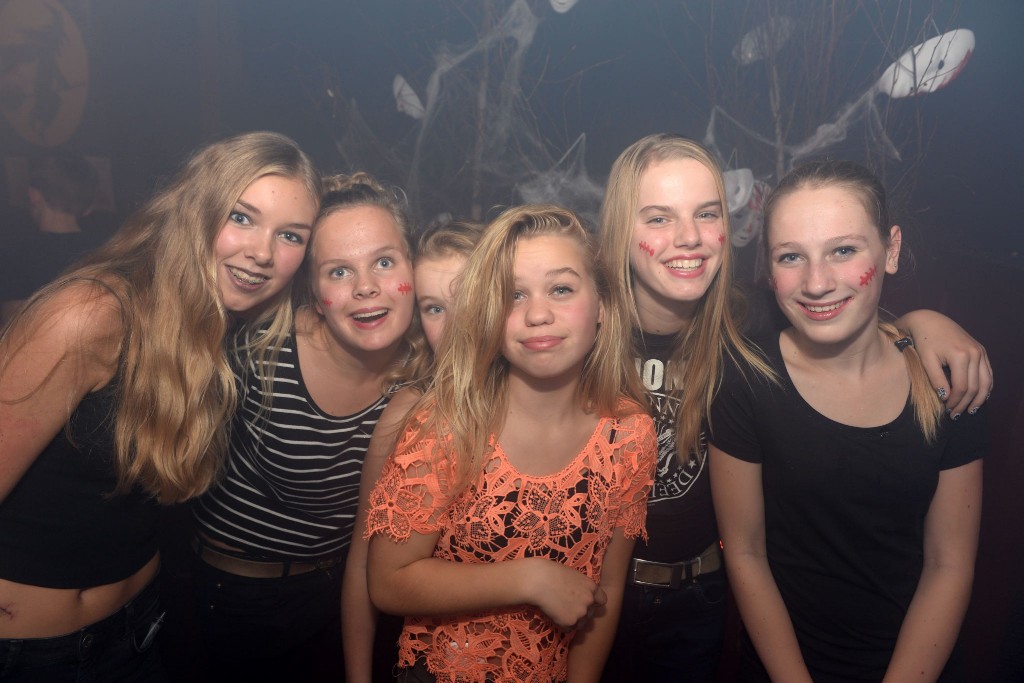 ../Images/Halloween Babyfaaten 100.jpg